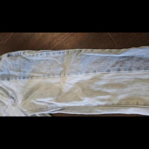 Pacsun Stylish Two-Tone Denim Mom Jeans Size 26 - Picture 4 of 12